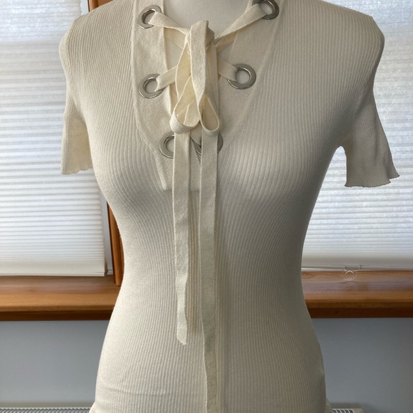 Dolce and Gabbana lace tie top size small - Picture 2 of 6